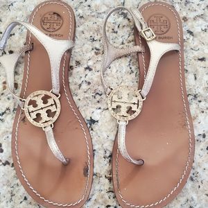 Tory Burch violet thong sandal 8.5